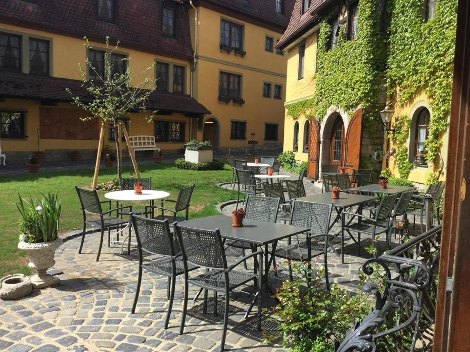 Hotel Leicht Biebelried Zewnętrze zdjęcie
