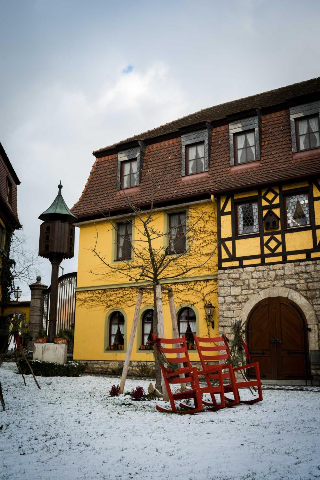 Hotel Leicht Biebelried Zewnętrze zdjęcie